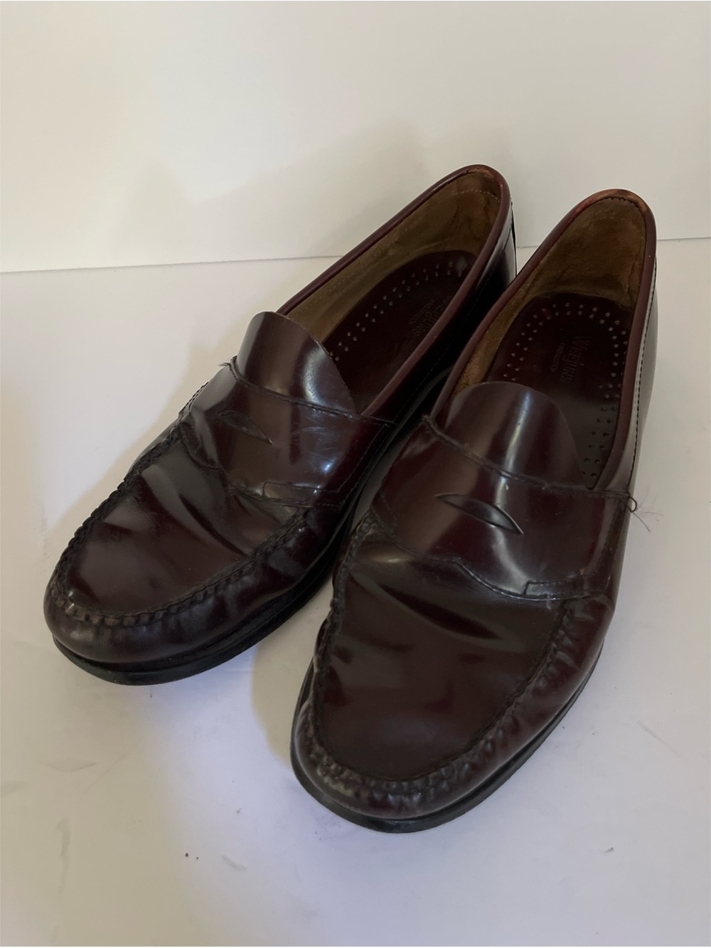 GH Bass & Co Weejuns Burgundy Loafers Men’s Size 12
